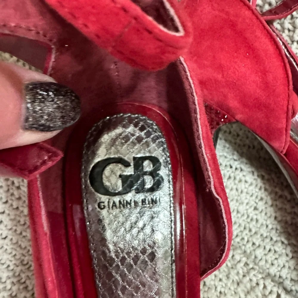 Red‎ Gianni Bini Platform Stiletto Heels, Size 9